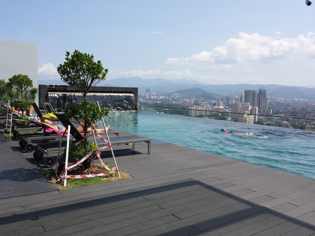 Amazing Klcc View @ Regalia Residence Kuala Lumpur Buitenkant foto