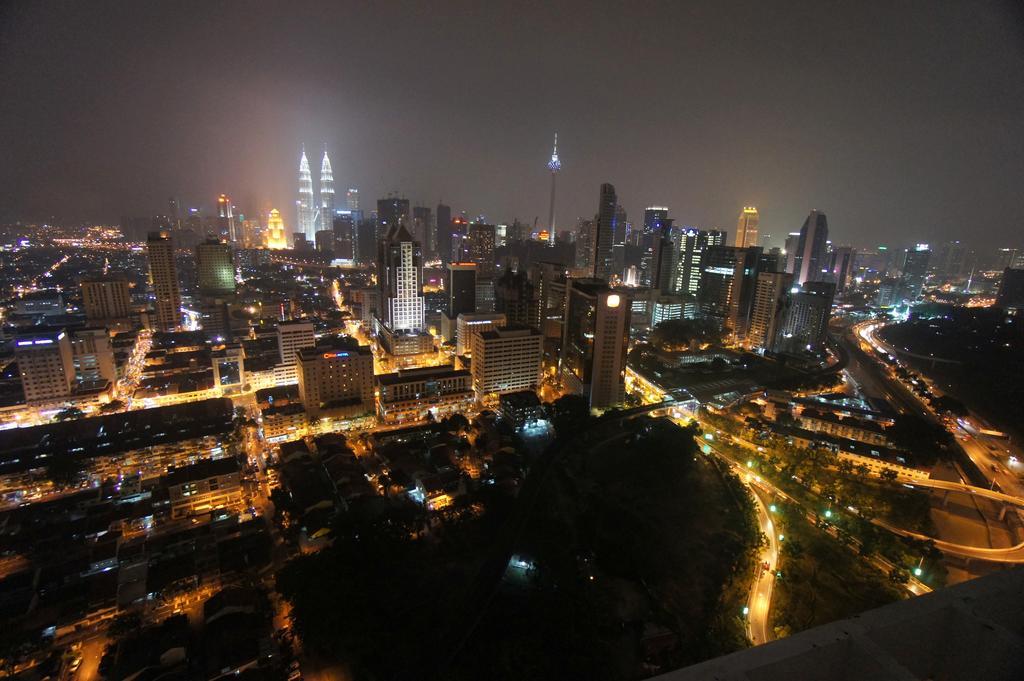 Amazing Klcc View @ Regalia Residence Kuala Lumpur Buitenkant foto