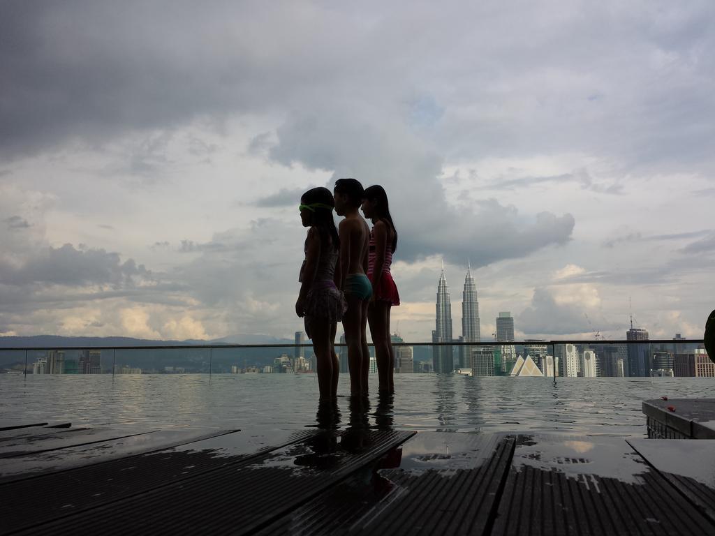 Amazing Klcc View @ Regalia Residence Kuala Lumpur Buitenkant foto
