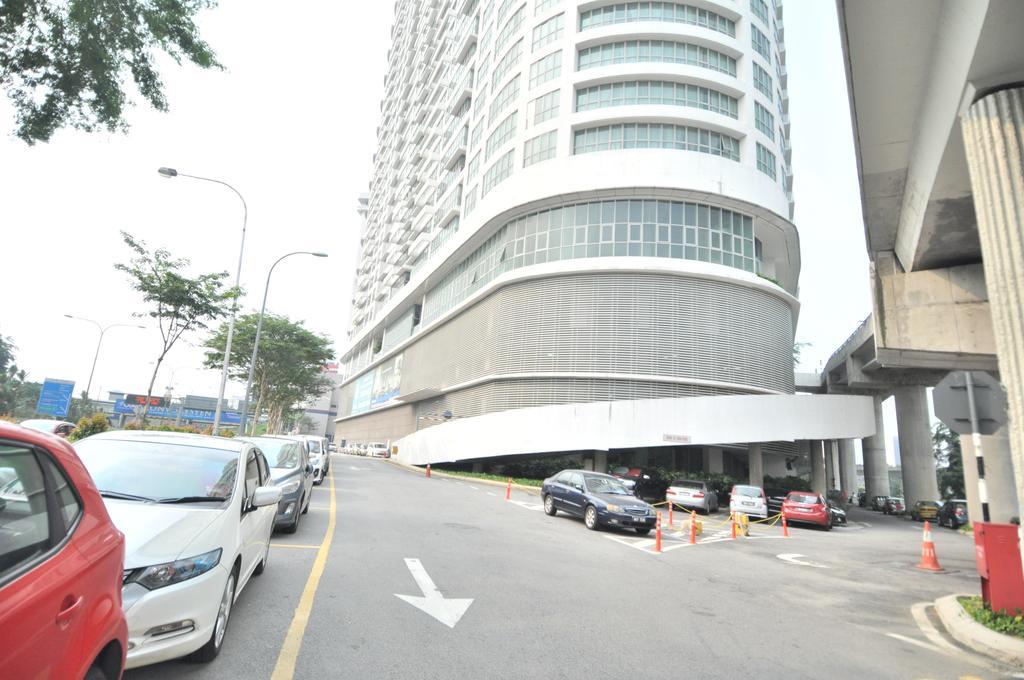 Amazing Klcc View @ Regalia Residence Kuala Lumpur Buitenkant foto